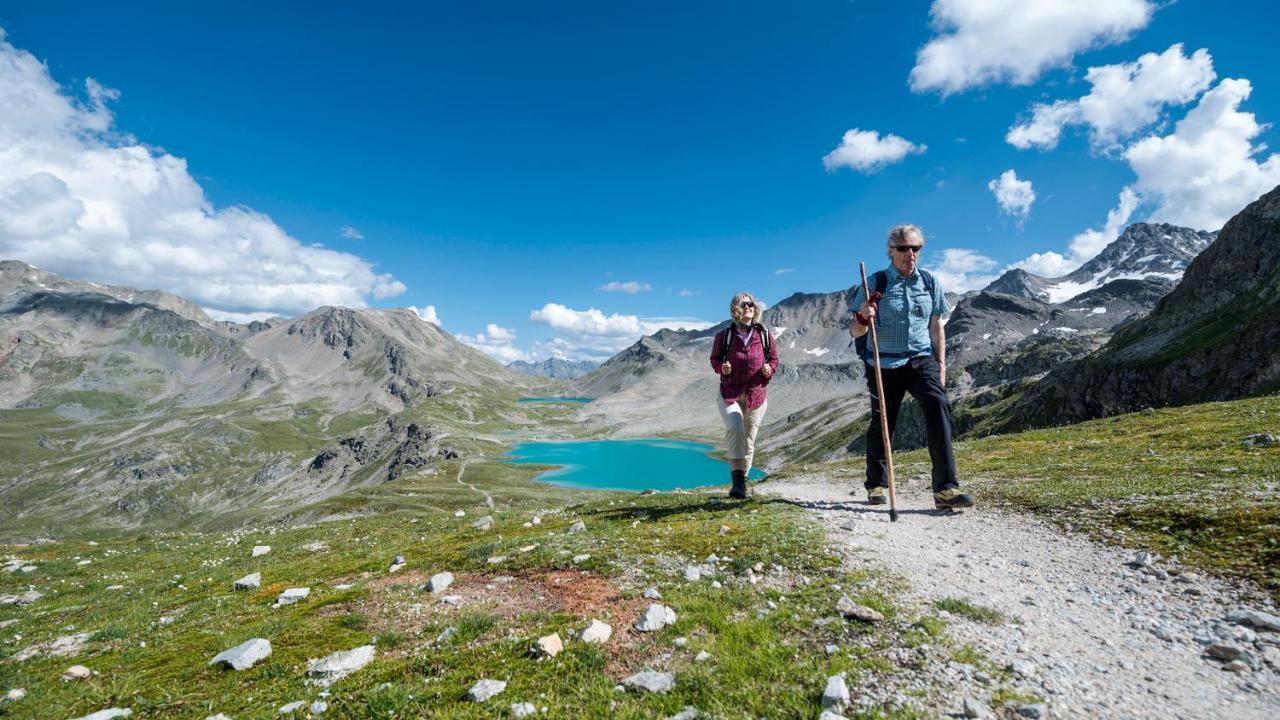 Boutique-Hotel Garni Bellevue Davos Wiesen Luaran gambar